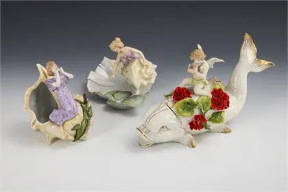 2 coupes figuratives et 1 boîte en forme de poisson. Schierholz