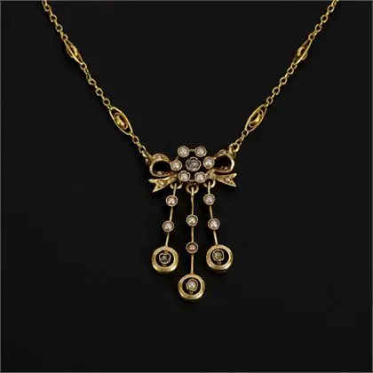 Jugendstil collier met 3 hangers