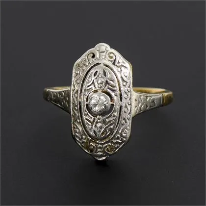 Art Deco ring with brilliant-cut diamond