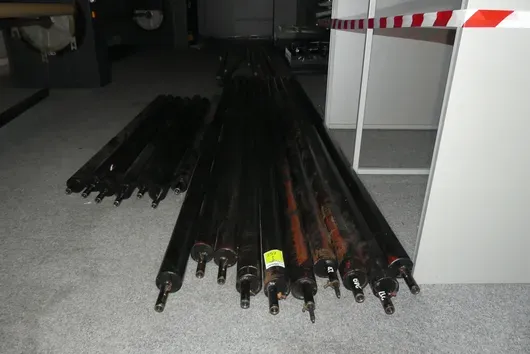 Lot de supports à rouleaux/tubes