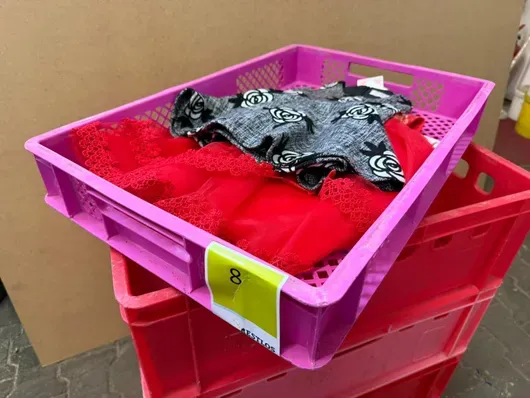 Lot de vêtements pour enfants