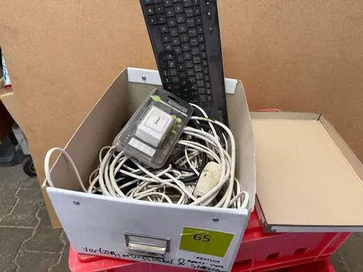 Konvolut Kabel, Zubehör