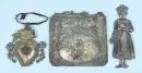 Ex-voto, 3 pièces – Feuille d'argent, H= 13-19 cm, fille, ventre et cœur enflammé, 19e s., 2 légèrement endommagés