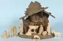 Weihnachtskrippe – Holz, braun gebeizt, 23 x 27 x 13 cm, mit 11 Holzfiguren, H= 2,5-8 cm;