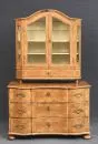 Baroque commode with display top – walnut, panel inlays, 4 turned feet, lower section curved front and 3 drawers, top on 4 feet