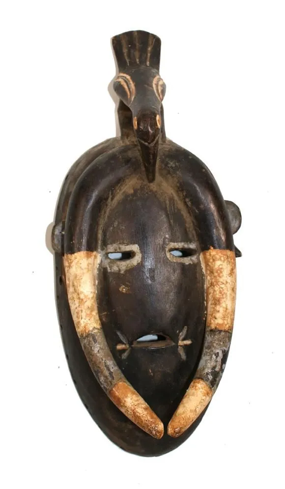 Guro Côte d'Ivoire – Masque avec cornes descendant vers le bas