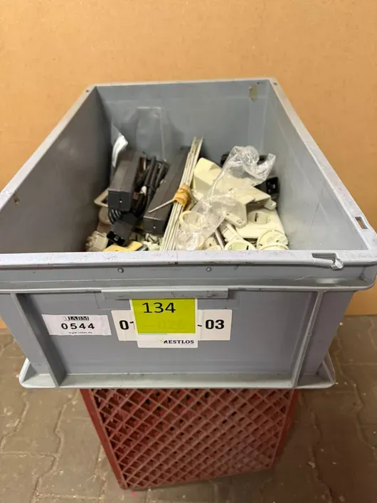 Konvolut Elektrozubehör