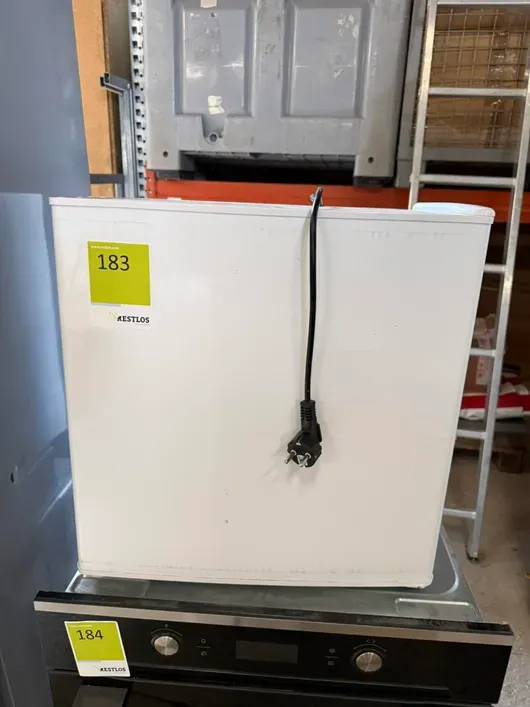 Small refrigerator
