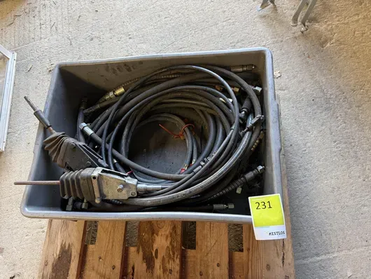 Posten Hydraulikleitungen