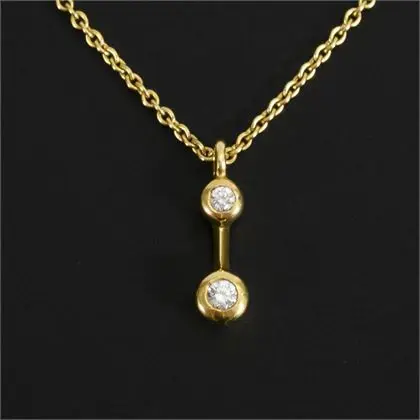 Necklace with diamond pendant