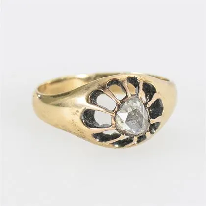 Ring with rose-cut diamond