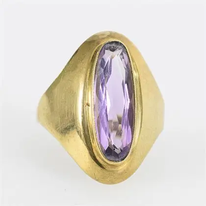 Ring with large amethyst