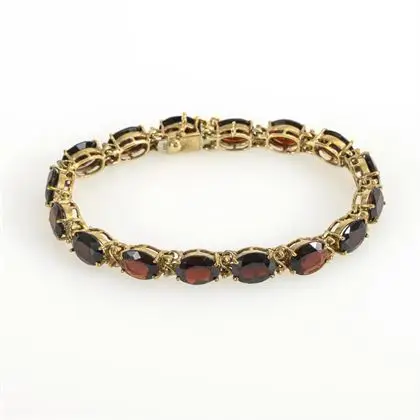 Granat-Armband