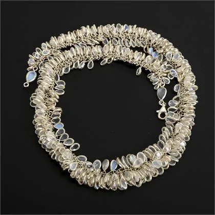 Collier opulent en pierre de lune