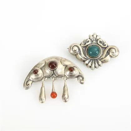 2 Scandinavian brooches