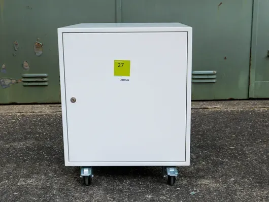 Construction artisanale en bois - blanc - 19 pouces 10 U