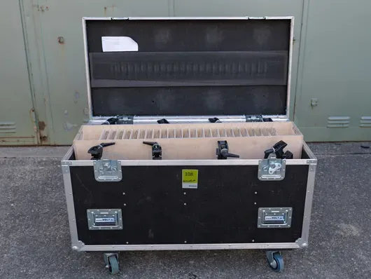 PAR Studio 150 W CDM T z akcesoriami