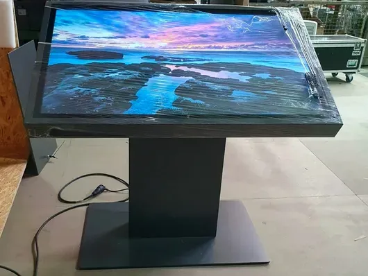 Multitouch display 55 inch LUMINUM with accessories