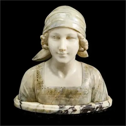D'ASTE, Joseph (1881 Napels - 1945 Parijs). Veelkleurige onyx buste van een jonge vrouw met hoofddoek