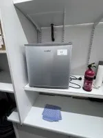 1 Mini-Kühlschrank Comfee