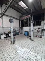 1 two-post lift S Lift, capacity 3 t