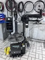 1 tyre changer Hofmann monty 3300-24, year 2022