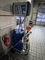 1 mobilna stacja napełniania Piusi delphin do AdBlue z AdBlue, ok. 200 litrów