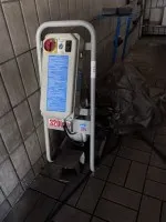 1 Ravaglioli schaarlift, draagvermogen 3200 kg
