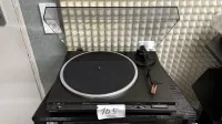 1 проигрыватель виниловых пластинок Technics SL-BD20