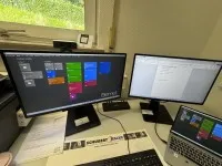 2 Widescreen-TFT-Monitore