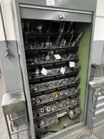 1 rolling tool cabinet for up to 96 tool holders with contents