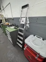 1 aluminium folding ladder