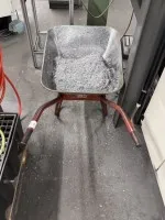 2 Schubkarren