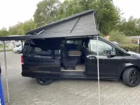 1 samochód Mercedes-Benz Marco Polo 300 d 4Matic Edition, kamper