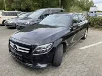 1 osobní automobil Mercedes-Benz C 220 D 4MATIC T9G-Tronic
