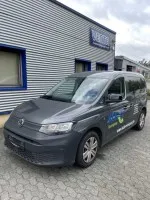 1 car VW Caddy 2.0 TDI BMT (5-seat) estate