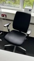 1 draaistoel met armleuningen - ophalen na goedkeuring