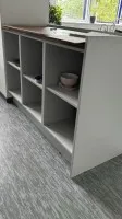 1 Küchenzeile, ca.3x1 lfd. m bestehend aus Kühlschrank, Spülmaschine,