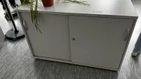 1 офисный остров из 2 угловых комбинаций,