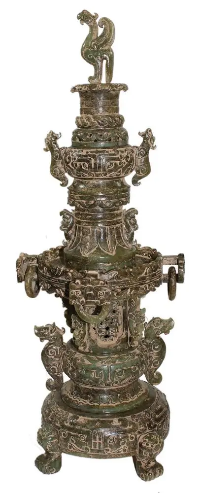 Jade China. – Jadebehälter aus 7 Teilen geschnitzt mit Phoenix-Aufsatz, China, wohl 19