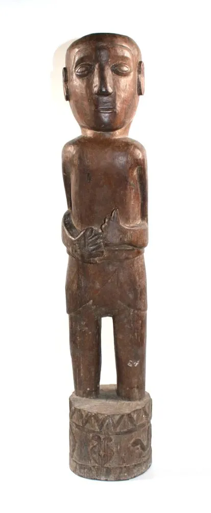 Timor ancestral figure – on ornament-carved base