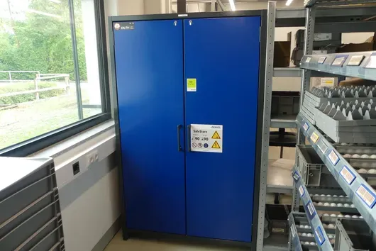 Denios - Armoire de charge pour batteries lithium-ion