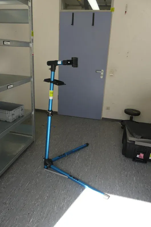 Montážní stojan VARTOOLS