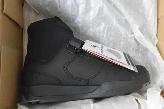 ENDURA MT500 Burner Clipless Waterproof Schoen