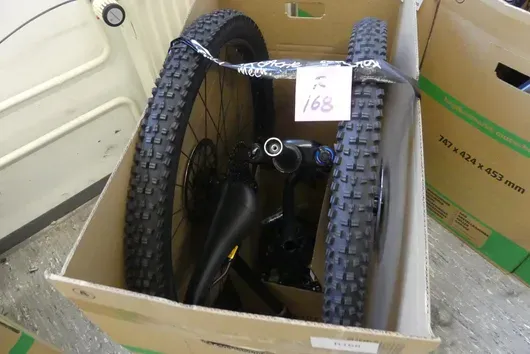 Partij fietsonderdelen