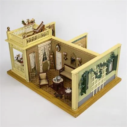 Rare maison de poupée avec véranda et terrasse. Moritz Gottschalk