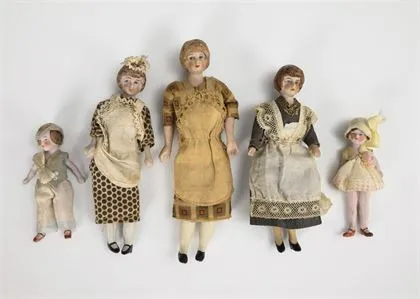5 Puppenstuben-Püppchen