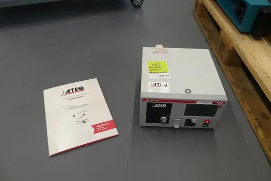 ATEQ F620 mesureur de pression différentielle avec accessoires, comme illustré
