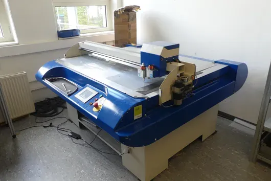 LASERCOMB ProDigi flatbed plotter, model 0813