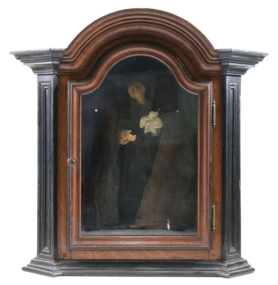 Figure de saint – en cire du XIXe siècle